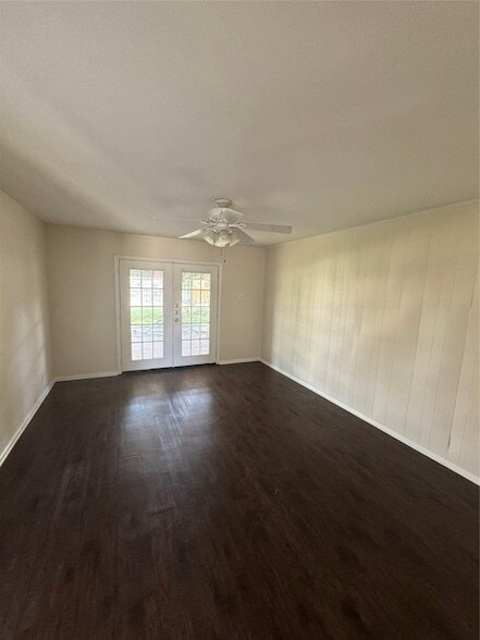 Foto del edificio - 1104 Ashland Dr