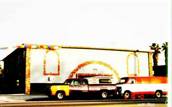 Building Photo - 6916 Laurel Canyon Blvd
