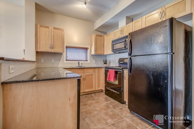 Photo du bâtiment - 5720-212 2 St SW