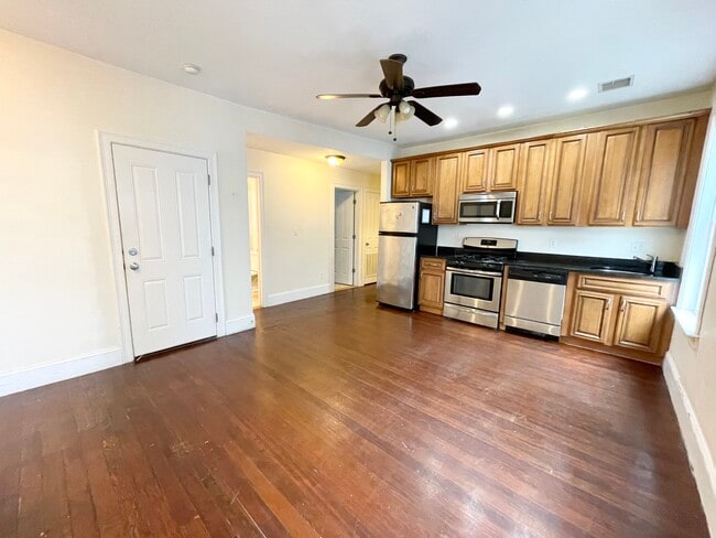 Foto del edificio - 178 Hillside St