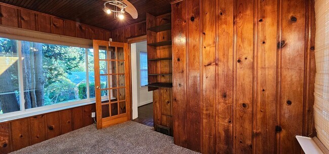 Foto del edificio - 3744 Camden St SE
