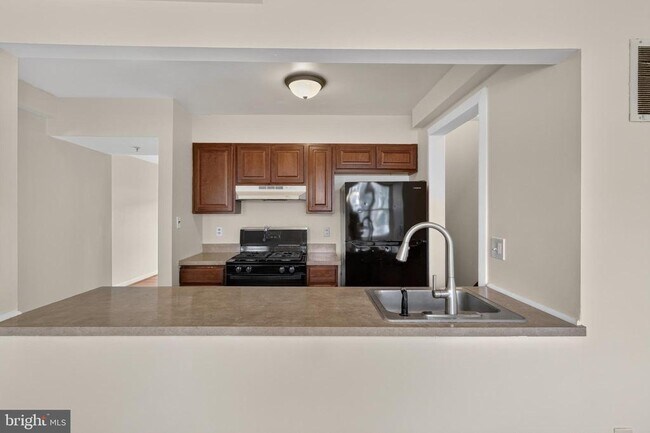 Foto del edificio - 2931 Sunset Ln