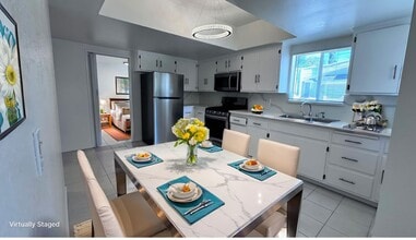 Building Photo - 520 Cypress Ave