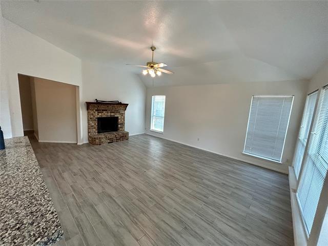 Building Photo - 4421 Crystal Ln