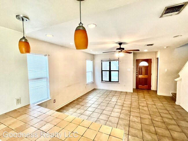 Foto del edificio - 3 br, 2 bath House - 13229 Coomes Drive