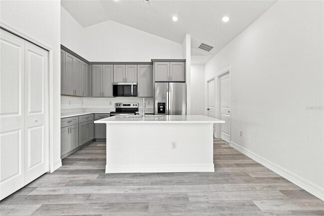Foto del edificio - 16337 SW 17th Terr Rd