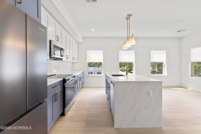 Building Photo - 505 NJ-35