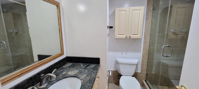 Foto del edificio - 9001 SW 77th Ave