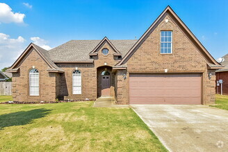 Building Photo - 4102 Ravenwood Dr N