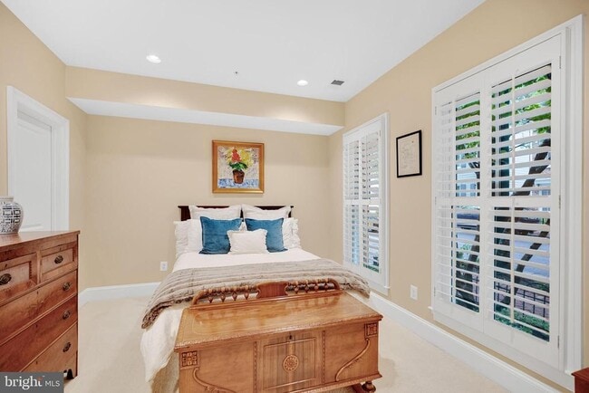 Foto del edificio - 714 Bracey Ln