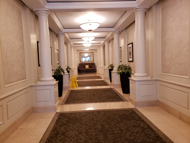 Lobby - 701 Pennsylvania Ave NW