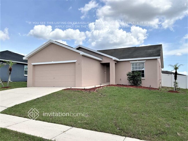 Building Photo - 1077 Merrimack Blvd