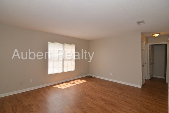 Building Photo - 2339 Walden Dr