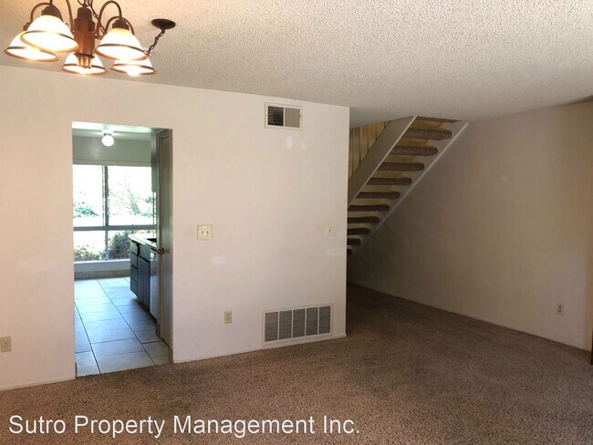 Building Photo - 2 br, 1.5 bath House - 1219 Marionola Way