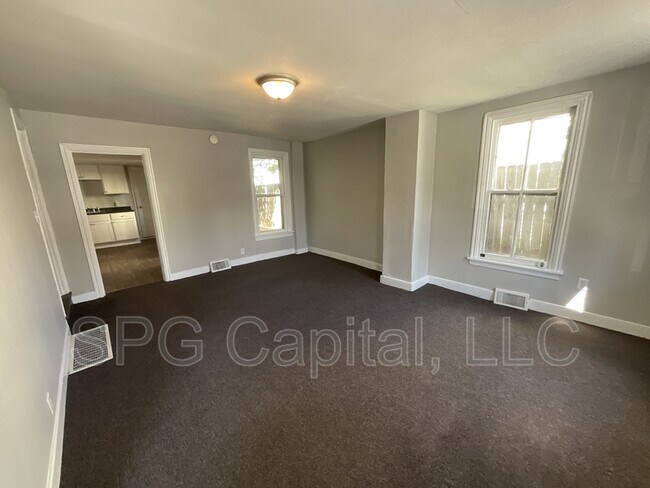 Foto del edificio - 437 E King St