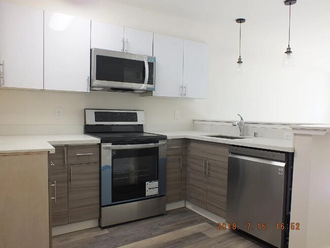 Foto del edificio - 12544 15th Ave NE