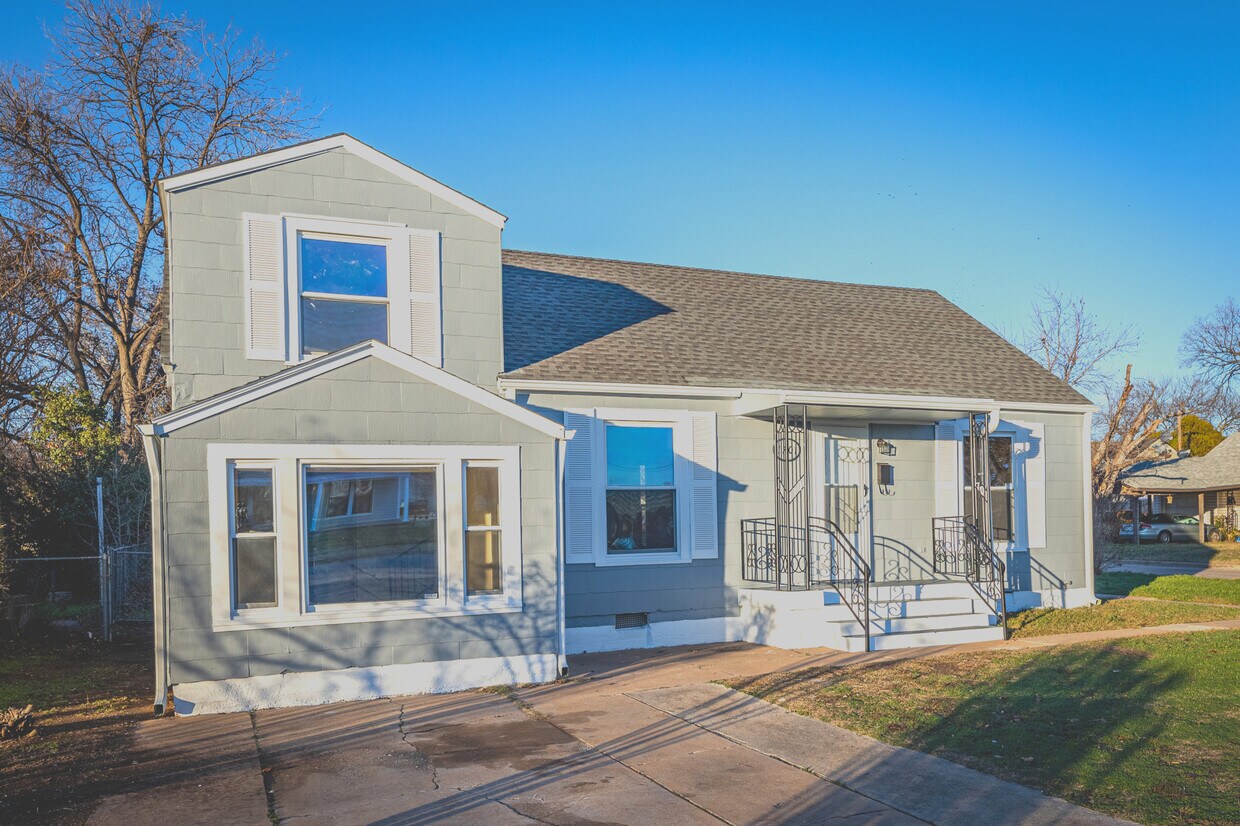 1701 NW Ash Ave, Lawton, OK 73507 House Rental in Lawton, OK
