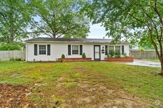 Building Photo - 207 Nina Ct