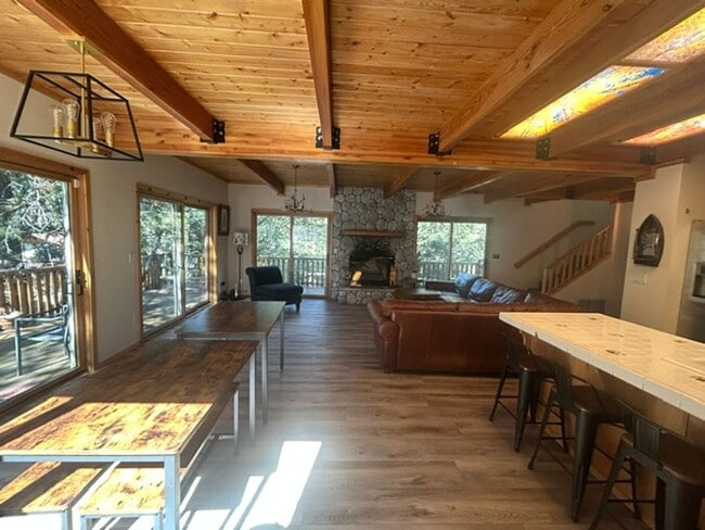 Building Photo - 1287 Sand Canyon Ct