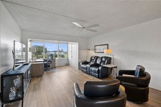 Building Photo - 6102 Augusta Dr