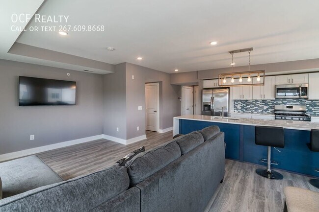Building Photo - 3 Bed Norris Square Apartment