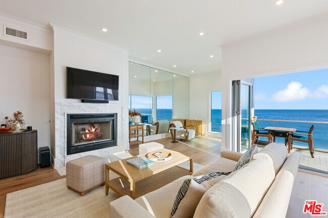Foto del edificio - 22630 Pacific Coast Hwy