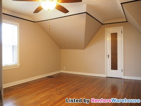 Building Photo - 5228 Chicago Ave