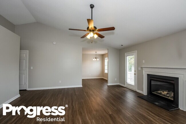Building Photo - 7515 Saddle Trail Ln