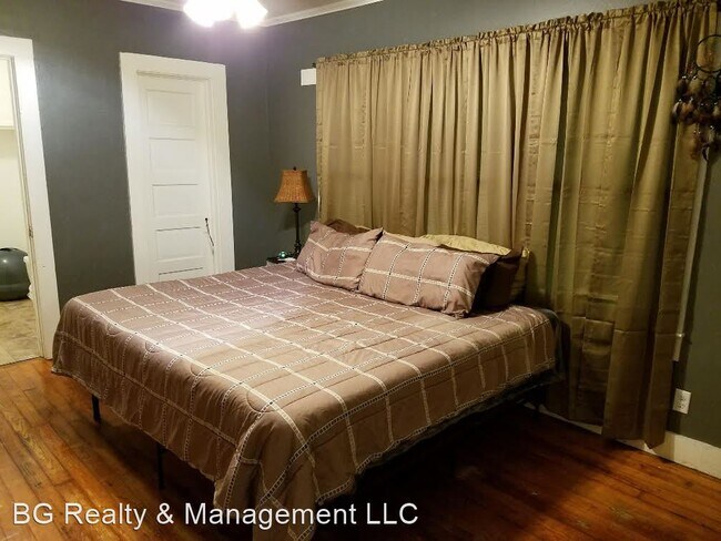 Foto del edificio - 2 br, 2 bath House - 1106 W. Congress