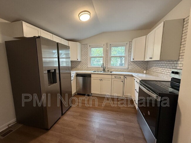 Foto del edificio - 2024 1st St SW