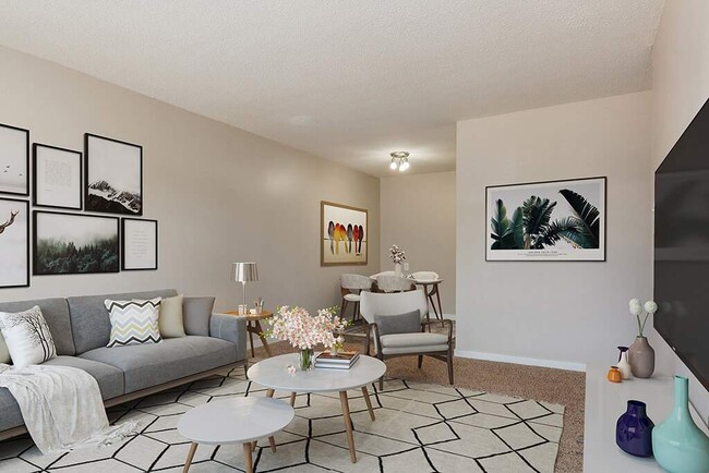 Building Photo - Charles Manor