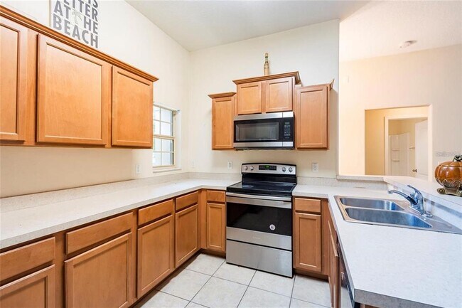 Foto del edificio - 8117 Alamosa Wood Ave