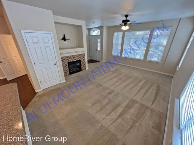 Foto del edificio - 2 br, 2.5 bath House - 4232 Pine Lake Point