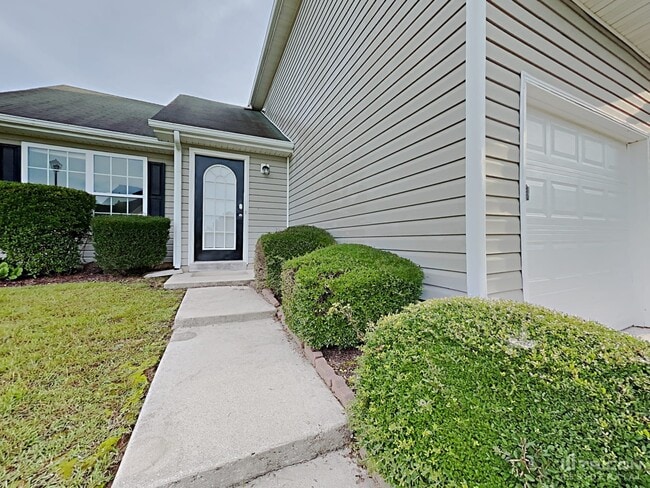 Building Photo - 5195 Bridle Point Pkwy