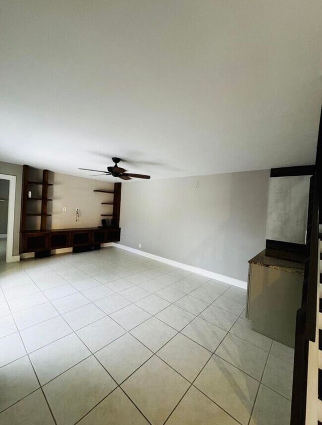 Foto del edificio - 3665 Silver Lace Ln