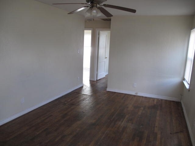 Building Photo - 1404 Dunaway St