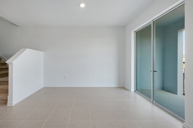 Foto del edificio - Beautiful New 3-Bedroom Townhome in Davenport — Includes Resort Pool, Modern Clubhouse & Family P...