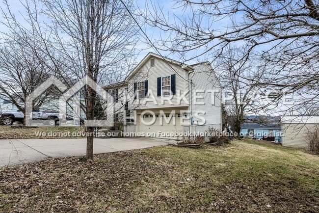 Building Photo - 2457 Lorraine Ct