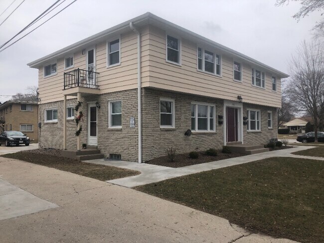 Foto del edificio - 7421 W Fernwood Cir