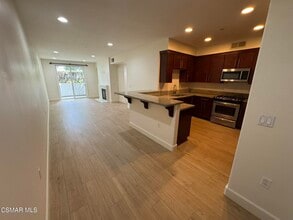 Building Photo - 14412 Killion St