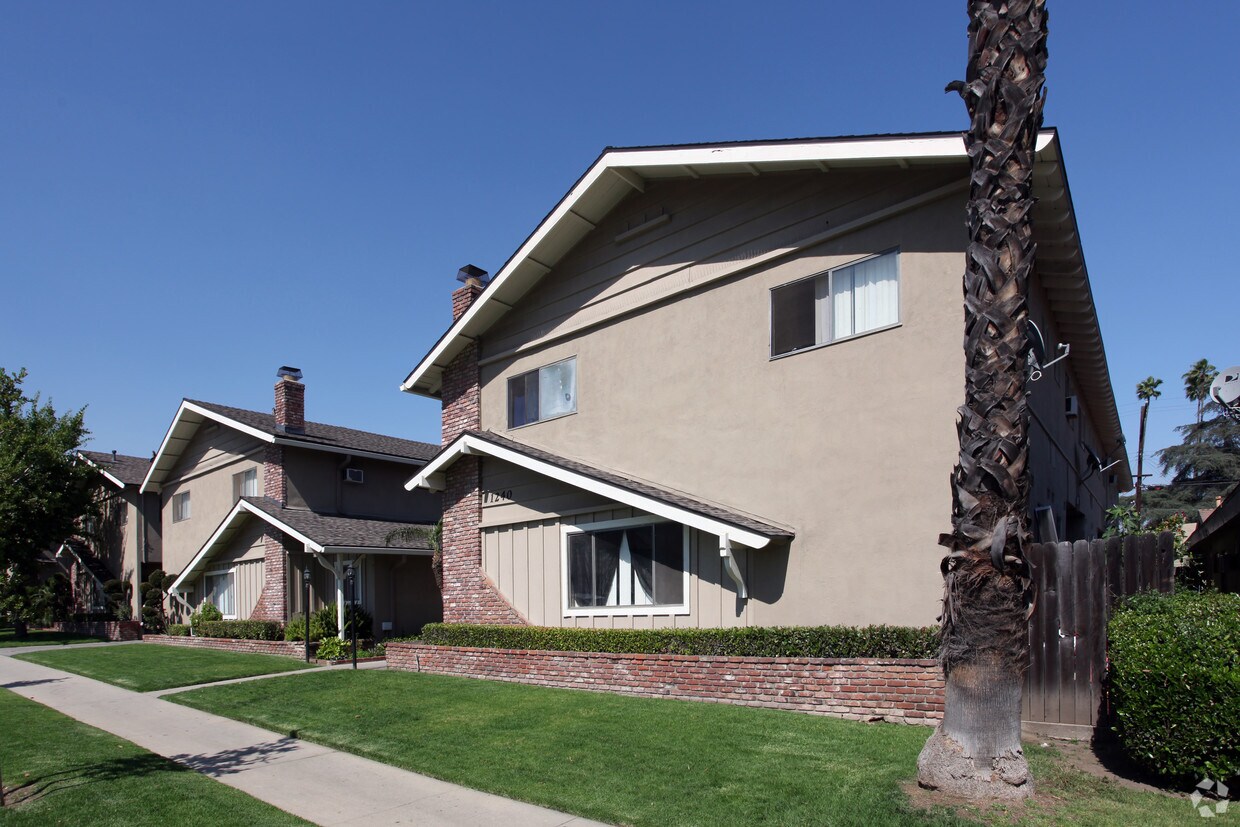 12401280 N San Gabriel Ave, Azusa, CA 91702 Apartments in Azusa, CA