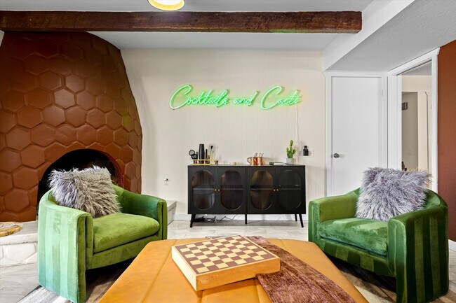 Foto del edificio - 8621 N Starling Ln