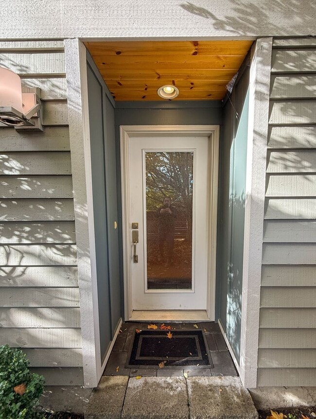 Building Photo - 3bd/2.5ba Seattle Townhome