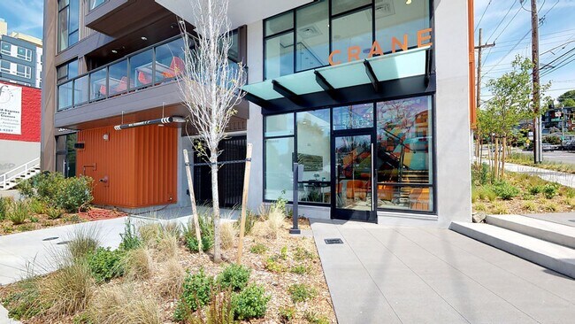 Foto del edificio - 3200 16th Ave W