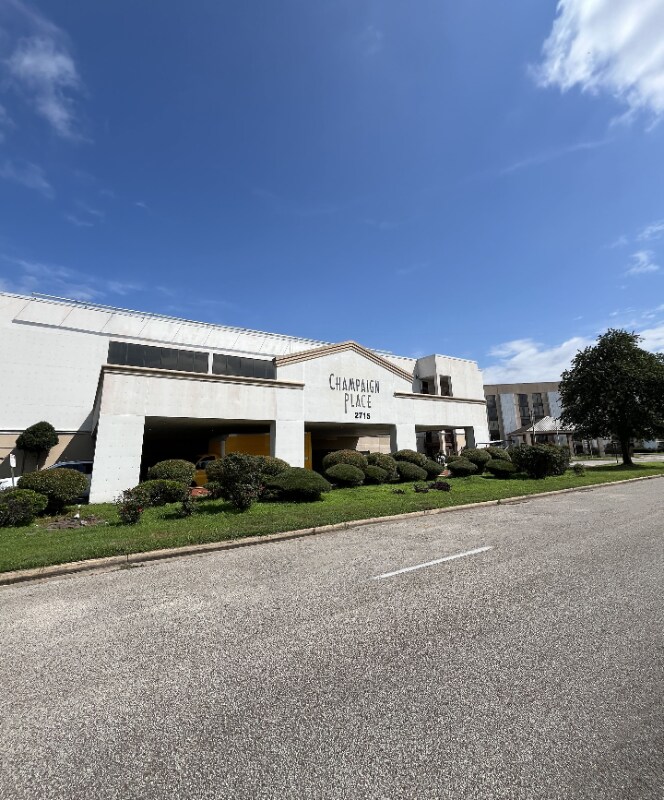 Foto principal - 2715 Cherry Rd