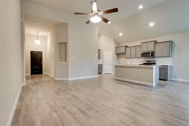 Foto principal - 509 Hogan Dr