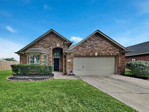 Building Photo - 5018 Beechknoll Ln