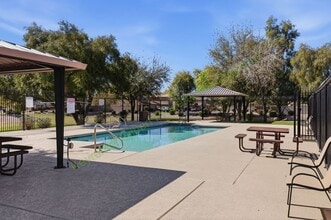 Building Photo - 40502 N Glen Meadows Ln