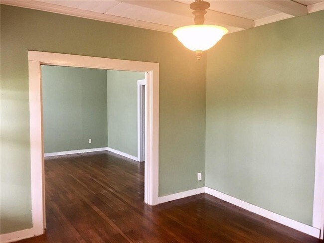 Foto del edificio - 131 Dell St