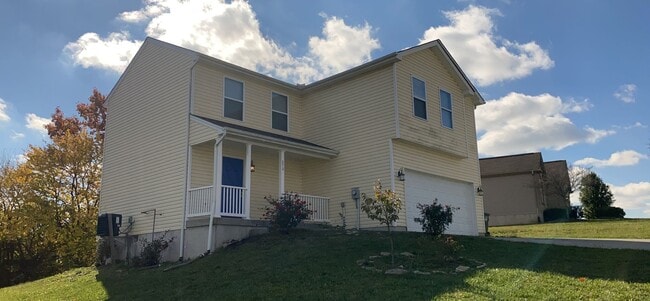 Building Photo - 272 Timber Hill 4BR/2.5BA (Hamilton)